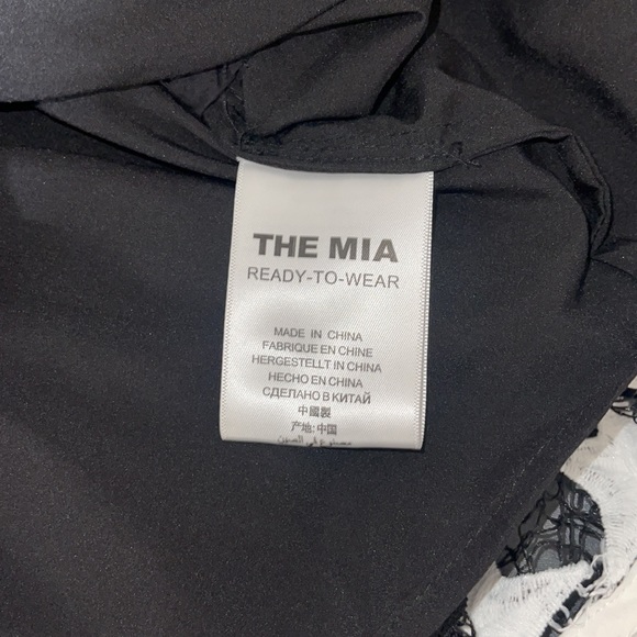 NO LONGER LOVERS STAR DRESS ASILIO INSPIRED BLACK AND WHITE STAR DRESS Size M - Picture 10 of 16